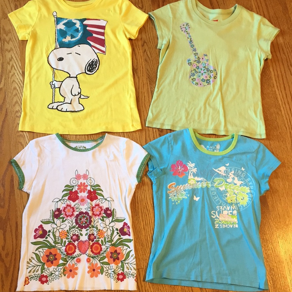 Bundle of 4 T shirts size 7/8